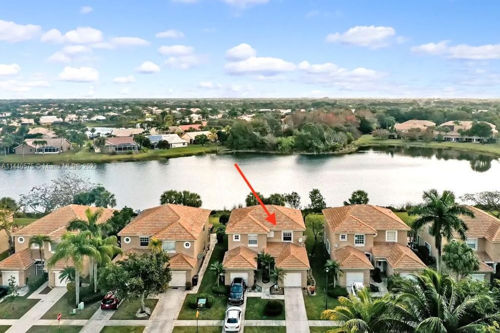 Photo of 7317 Smithbrooke Dr #7317, Lake Worth, FL 33467 (MLS # A11440575)