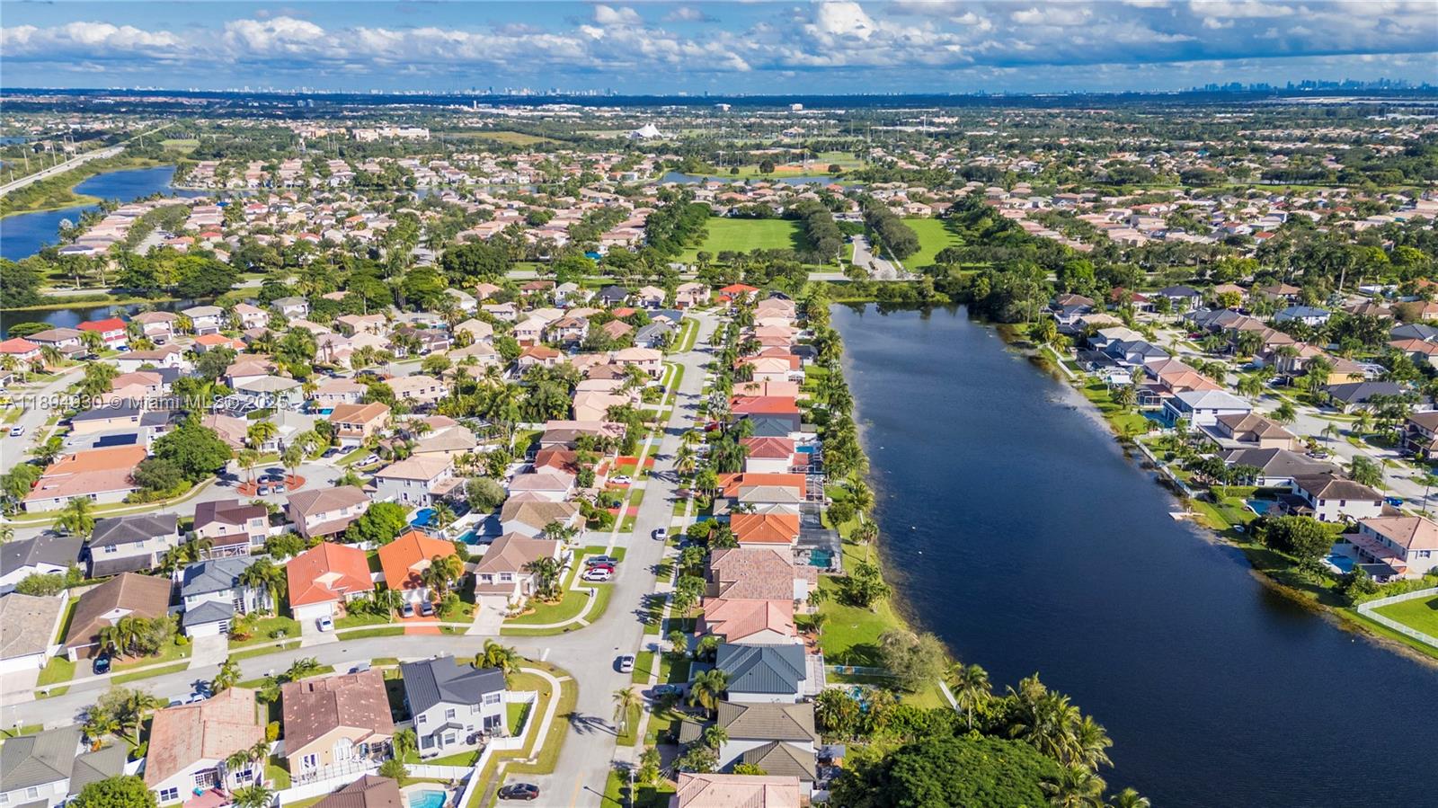 SILVER LAKES PHASE III - Residential