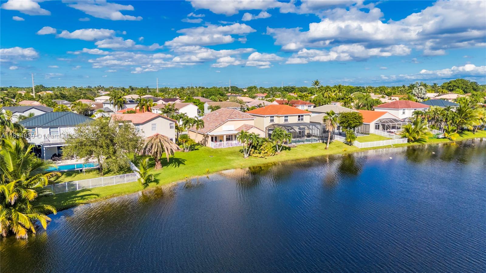 SILVER LAKES PHASE III - Residential