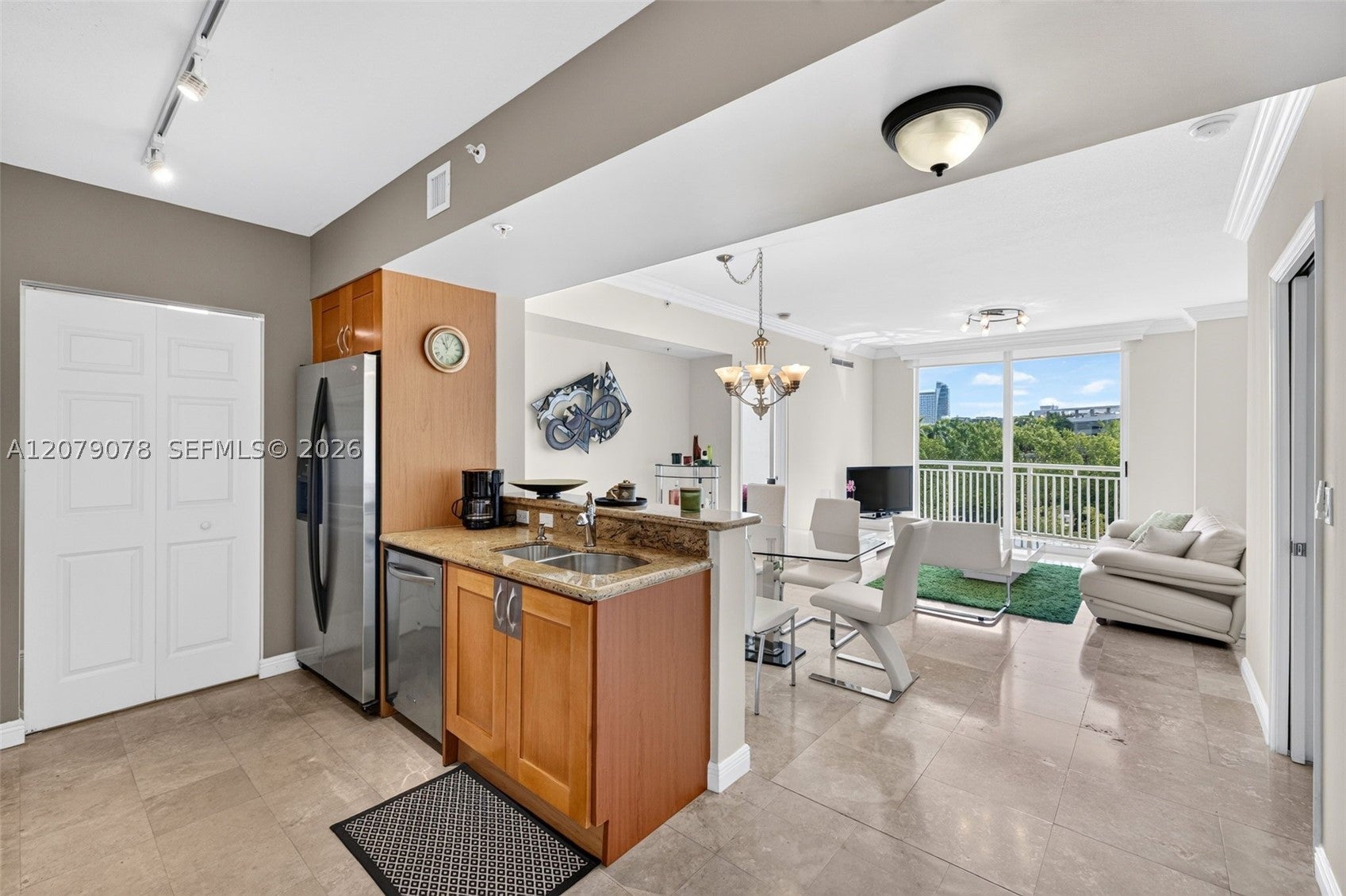 1755 E Hallandale Beach Blvd 305E