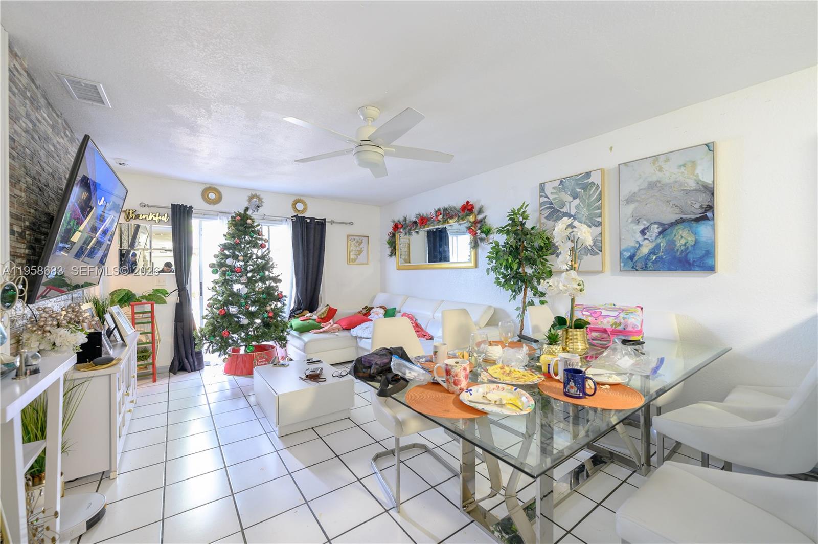 VILLAS OF PALM BAY - Residential