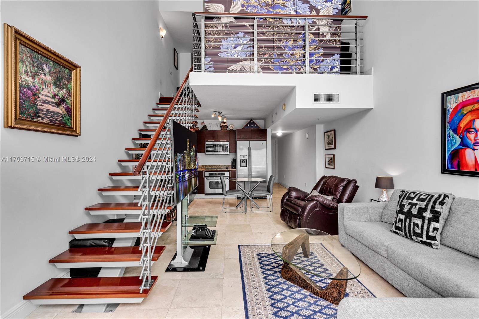41 SE 5th St 1214