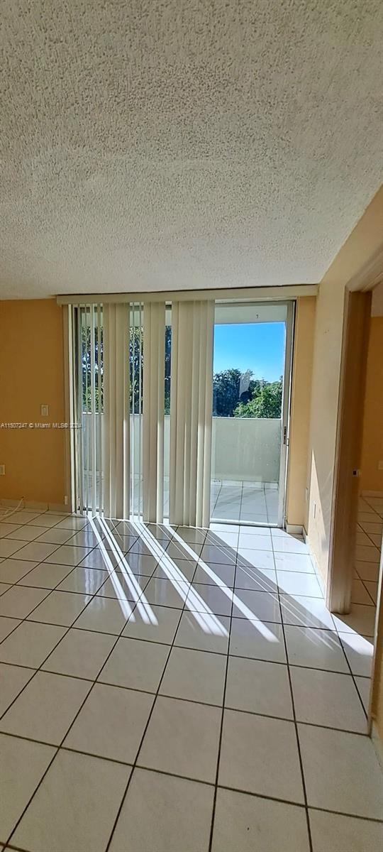 SAMARI LAKE EAST CONDO - Residential Lease
