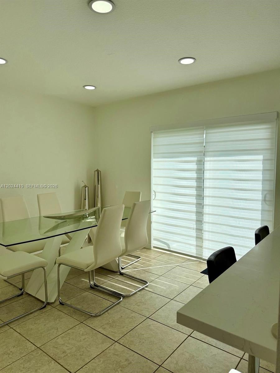 SALMA LAKE PHASE 2 - Residential