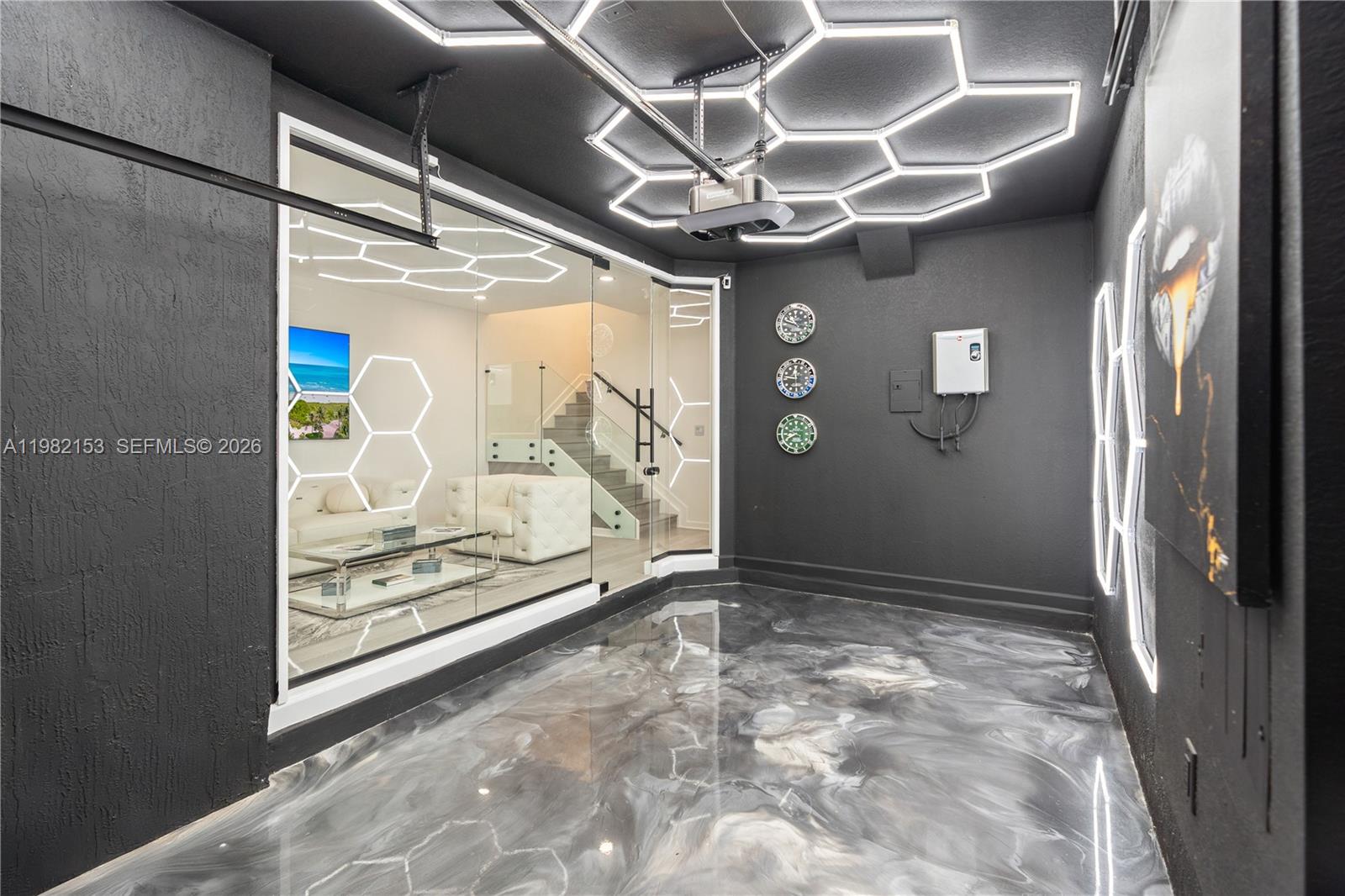 PINE ISLE - Residential Lease