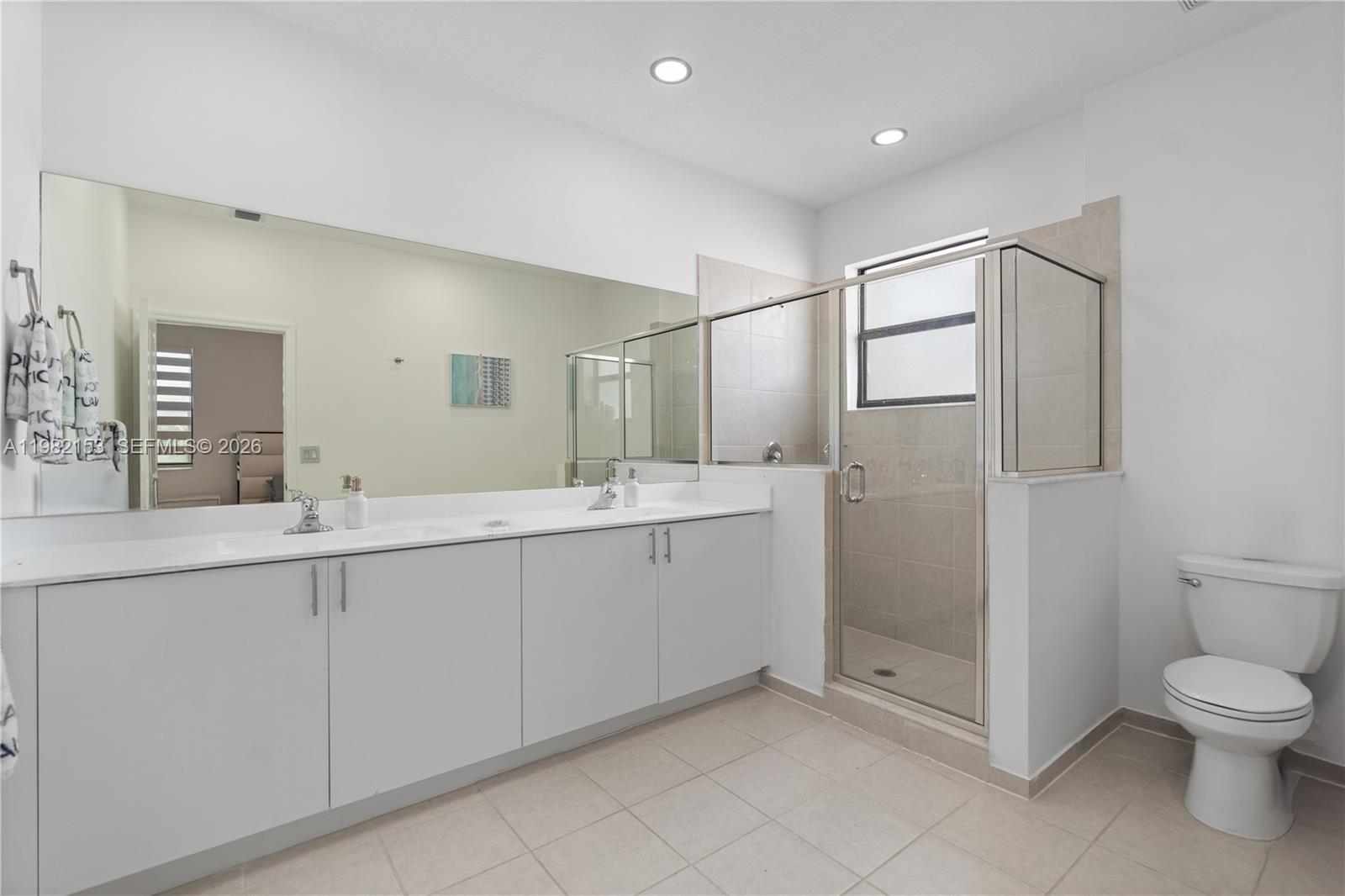 PINE ISLE - Residential Lease