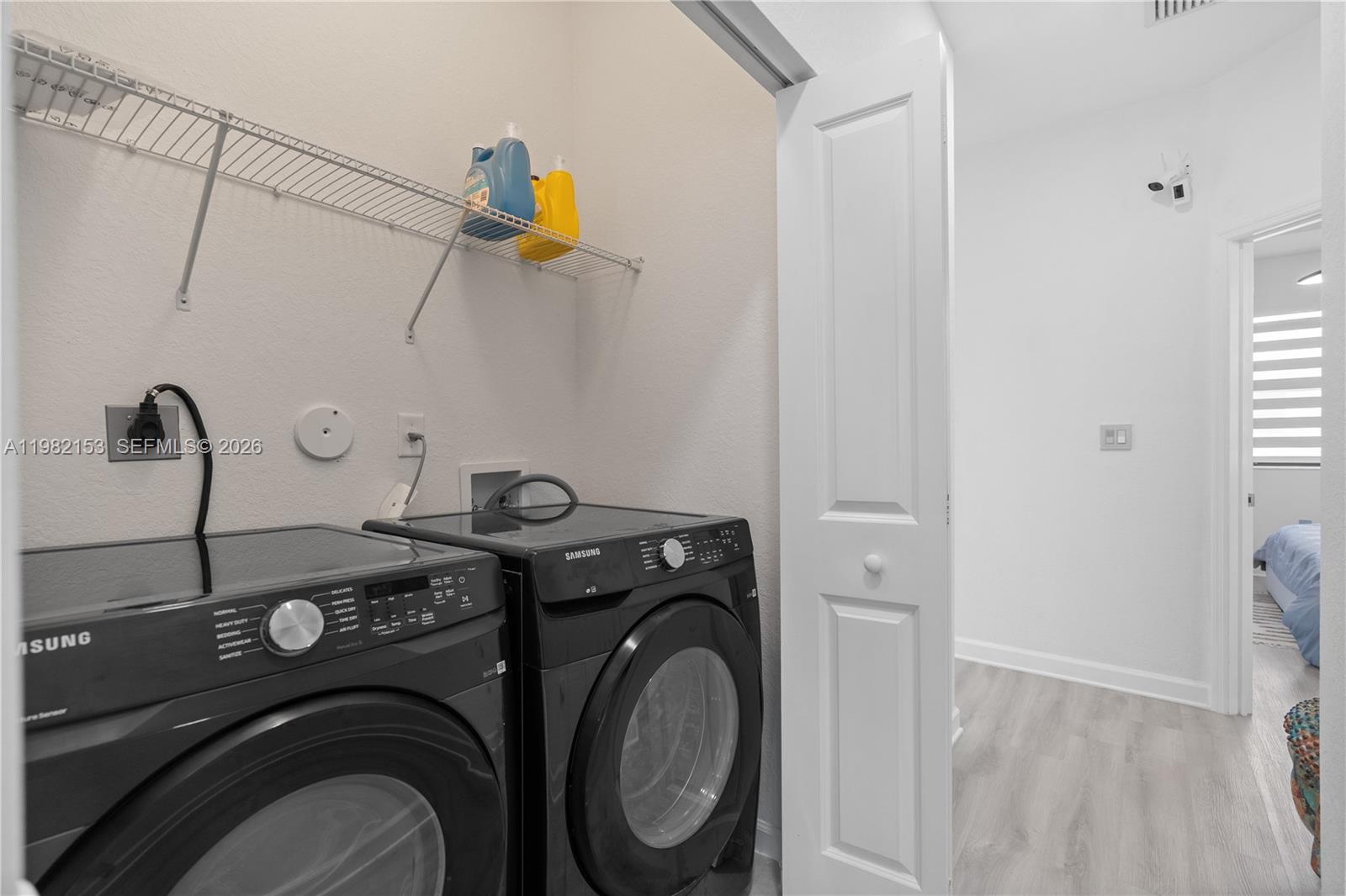 PINE ISLE - Residential Lease