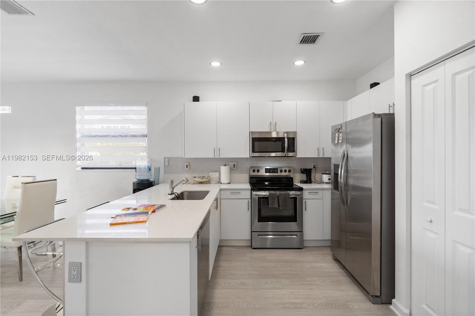 PINE ISLE - Residential Lease