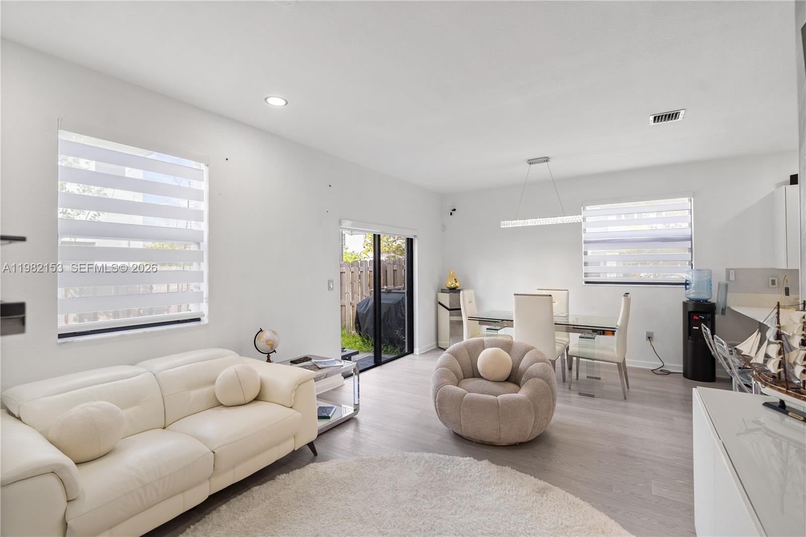 PINE ISLE - Residential Lease