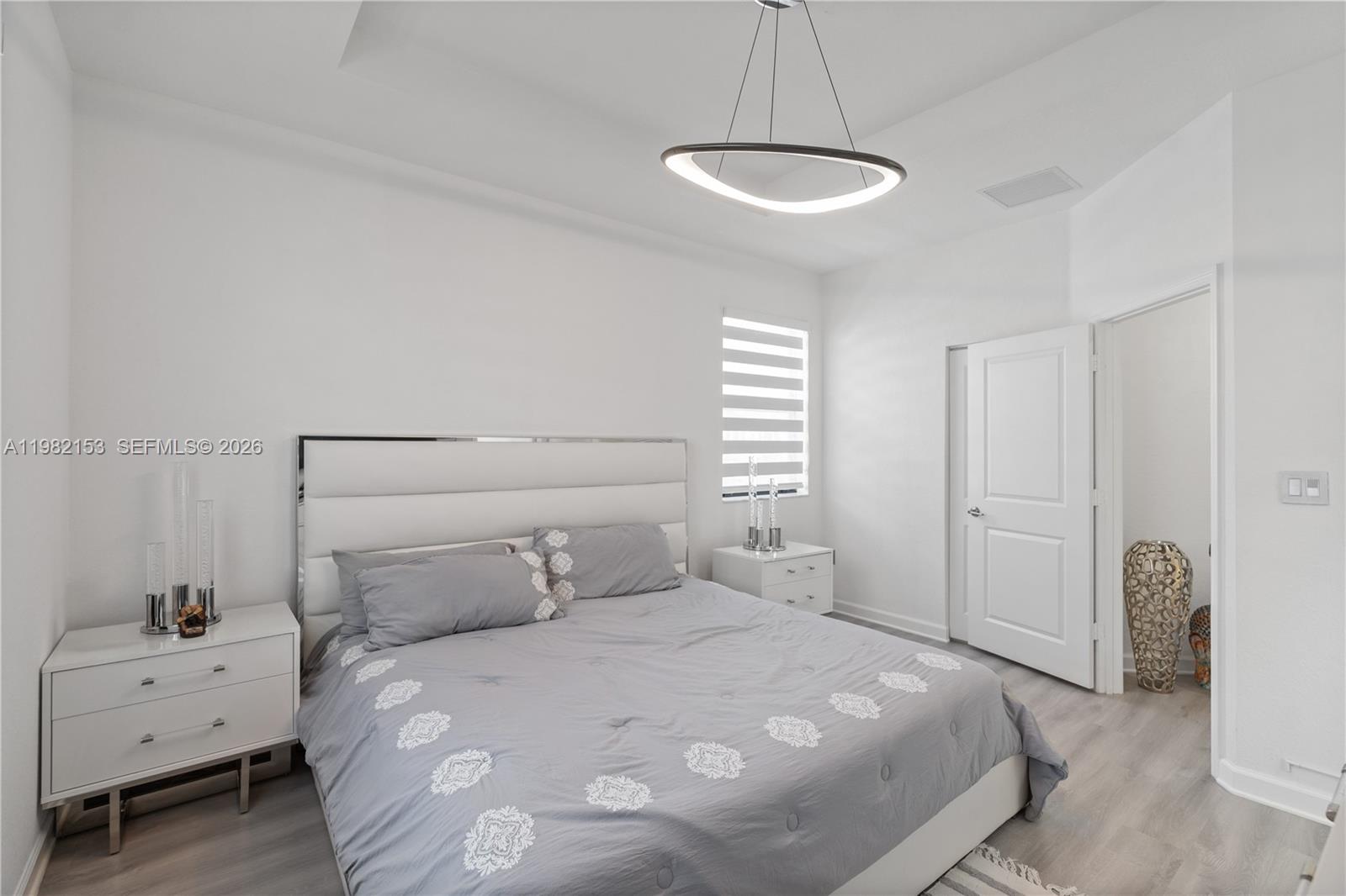 PINE ISLE - Residential Lease