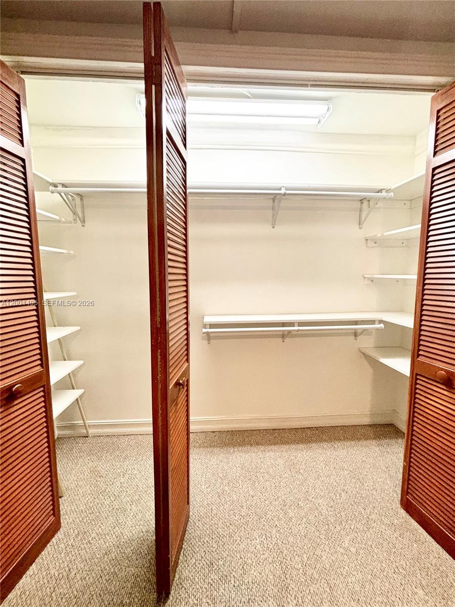 COCONUT GROVE APT CONDO - Residential Lease