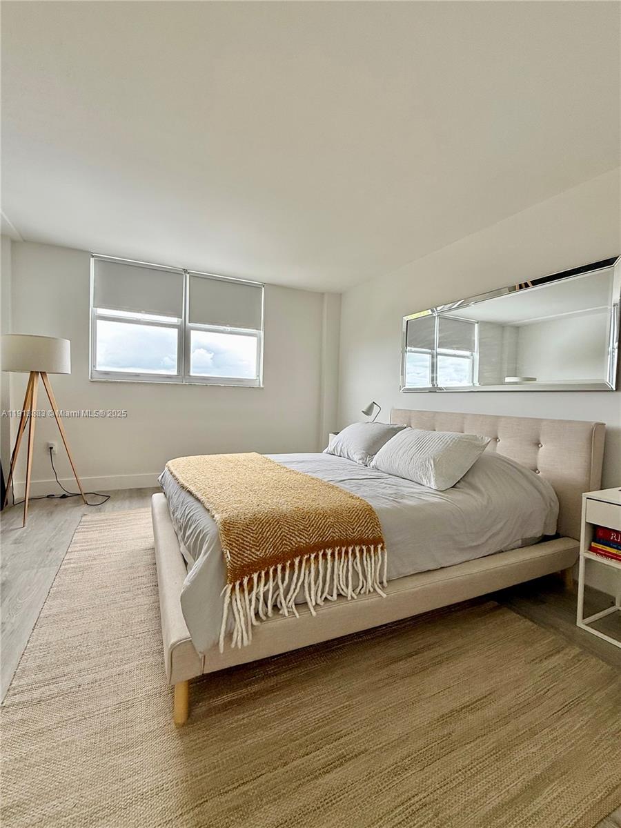 STANTON HOUSE CONDO - Residential Lease