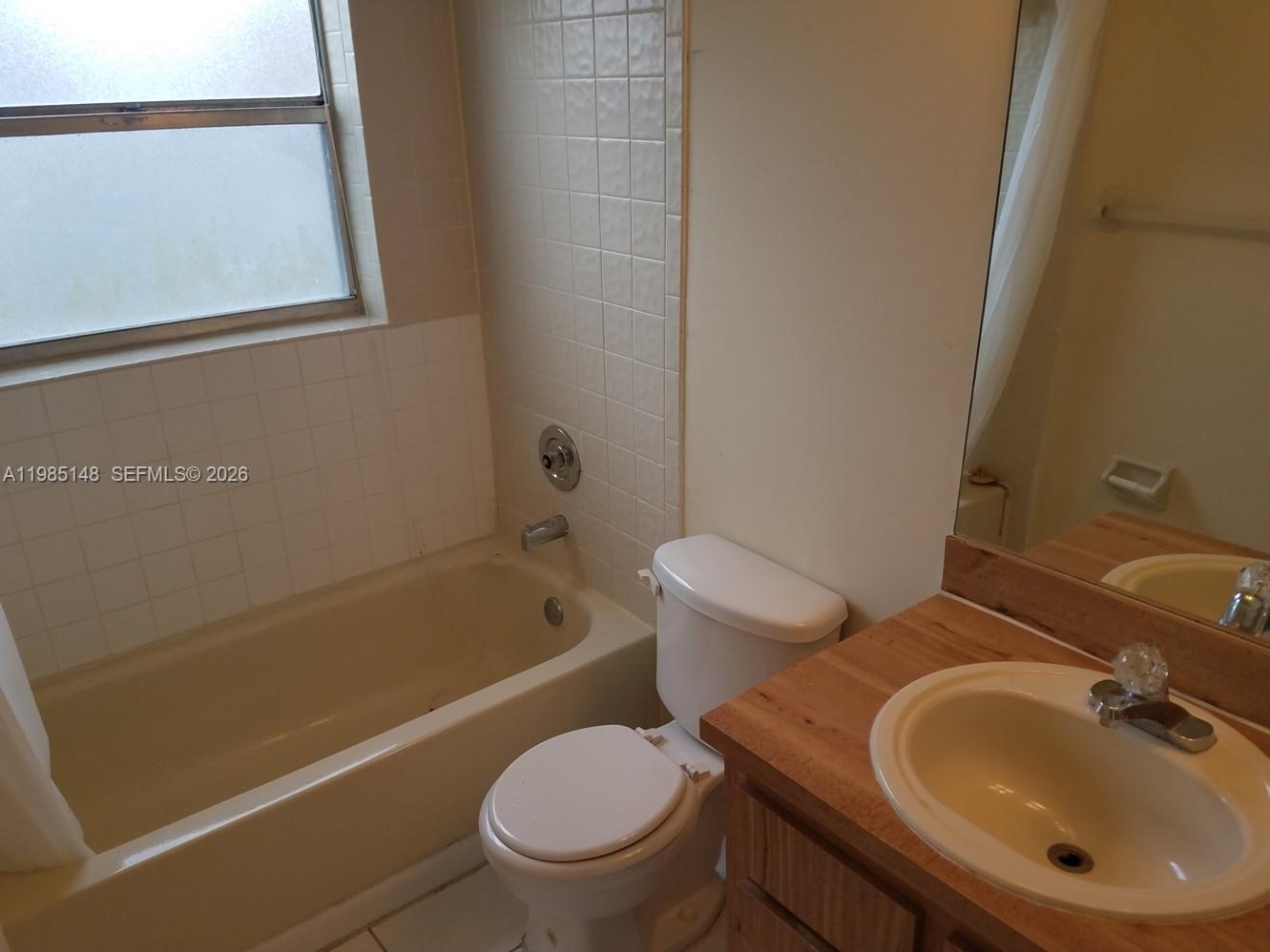 LAKEWOOD VILLAGE - Residential Lease