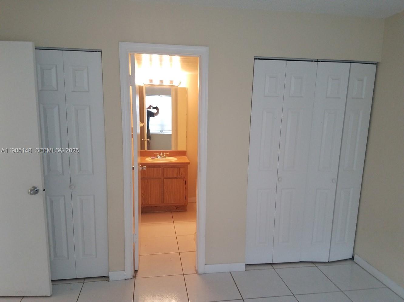 LAKEWOOD VILLAGE - Residential Lease