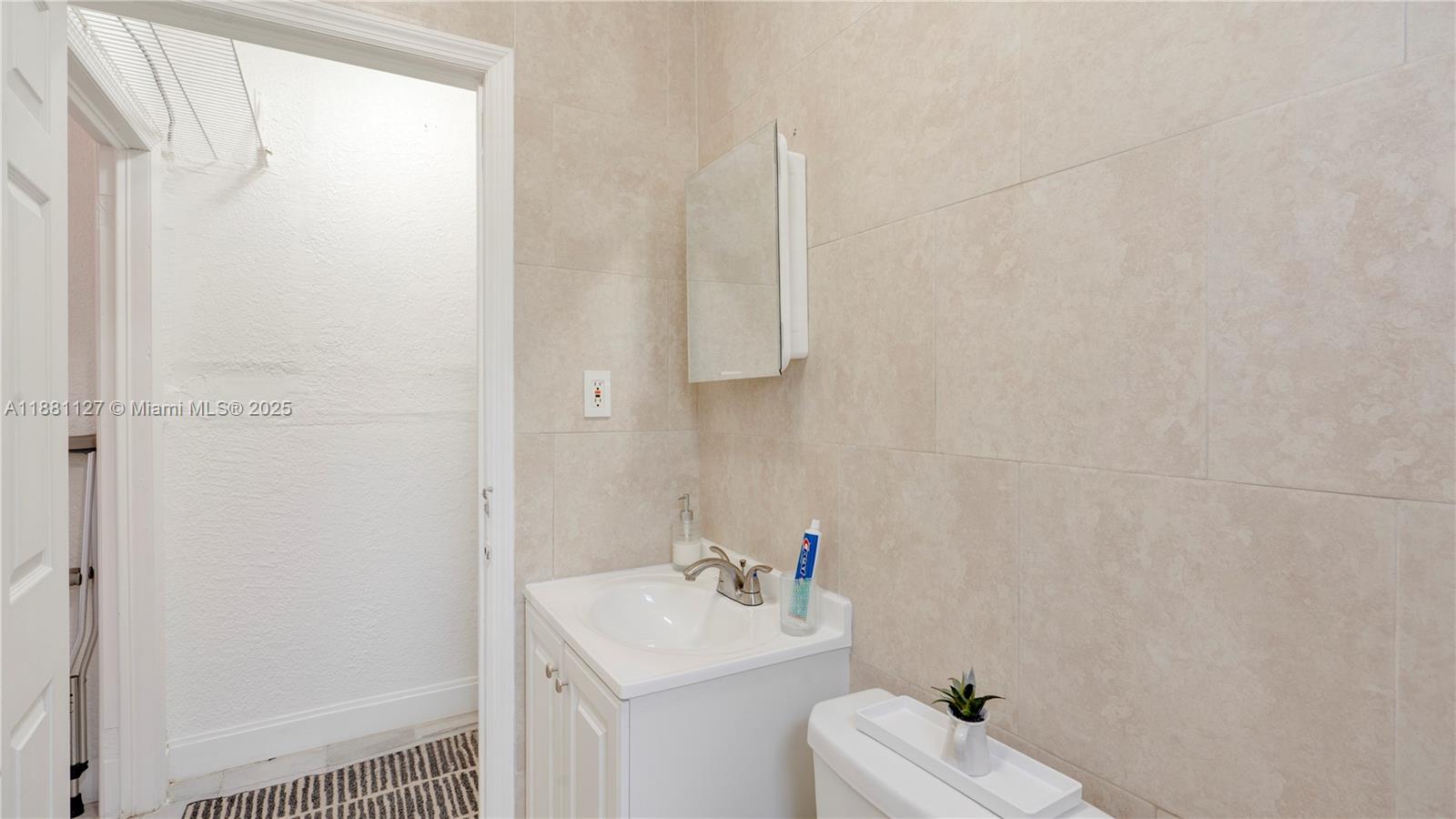 CARLOCK SUB - Residential