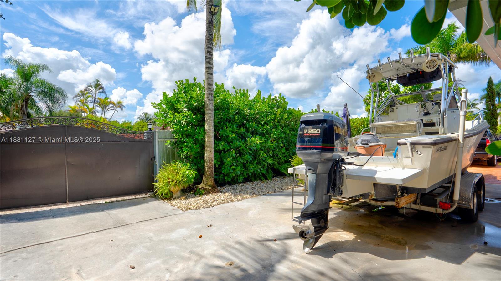 CARLOCK SUB - Residential