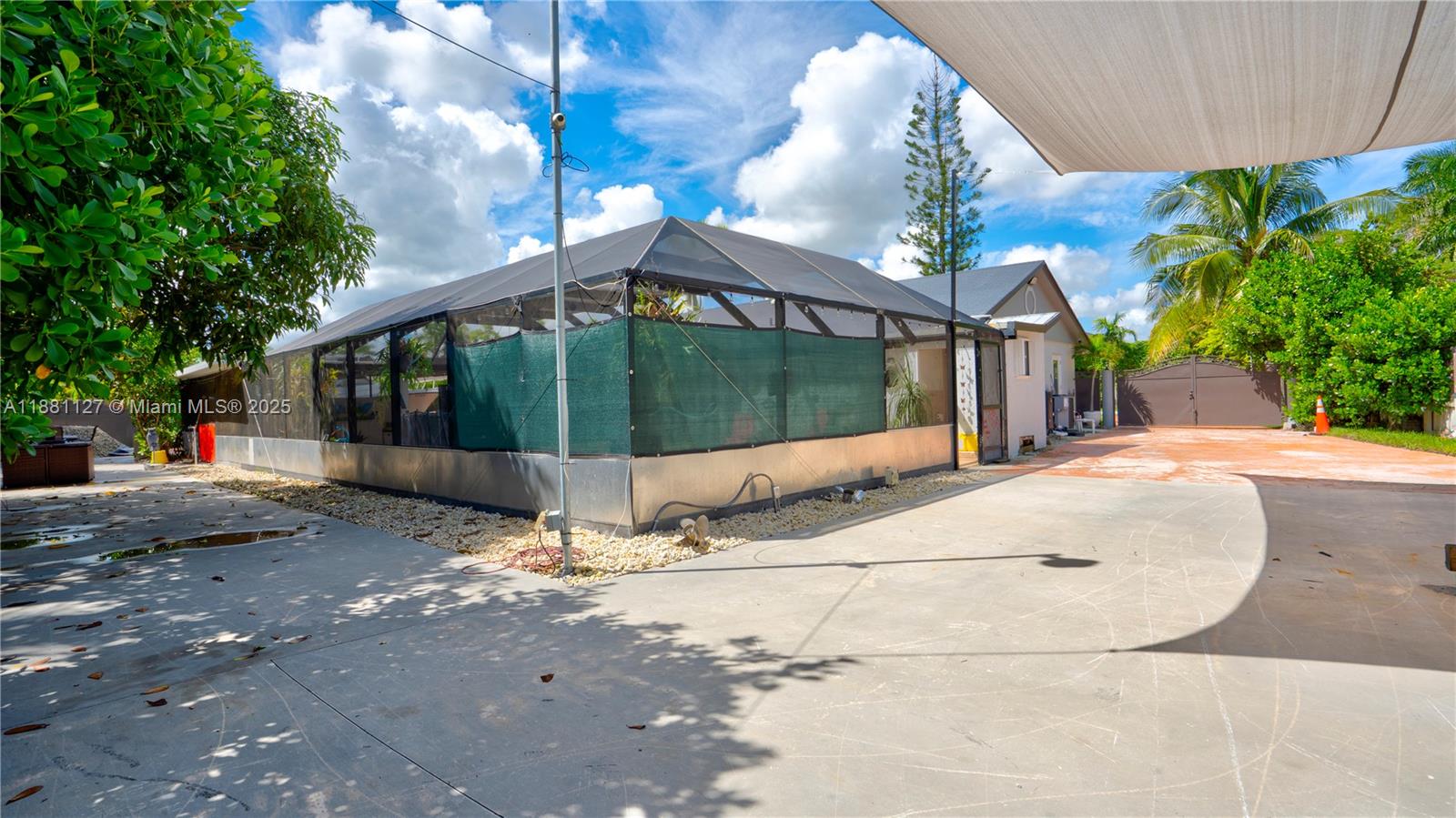 CARLOCK SUB - Residential