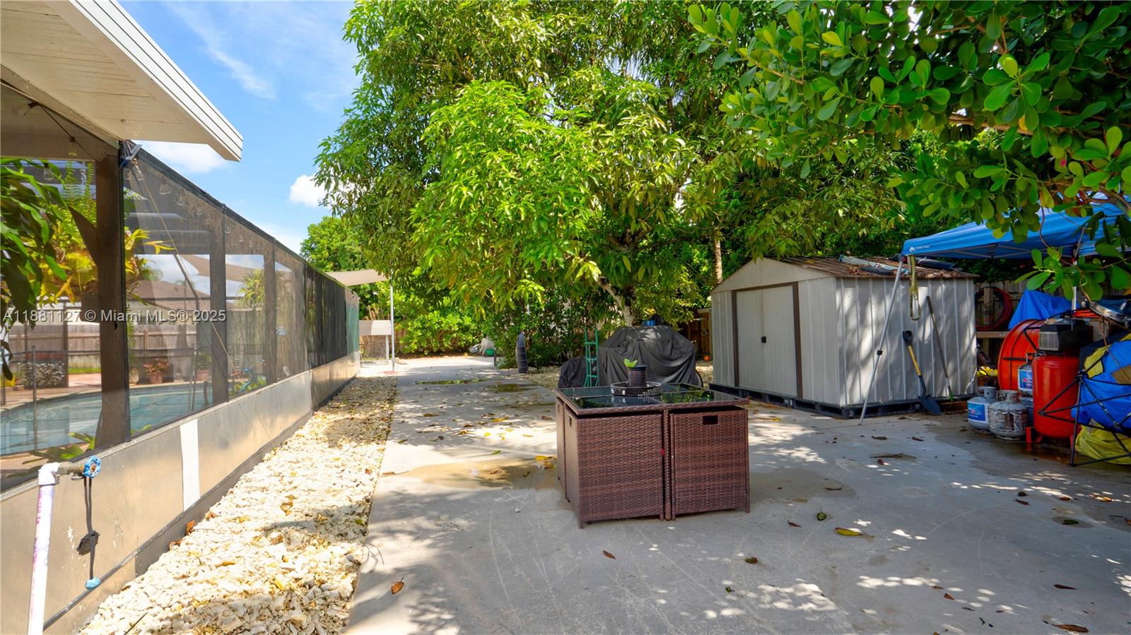 CARLOCK SUB - Residential