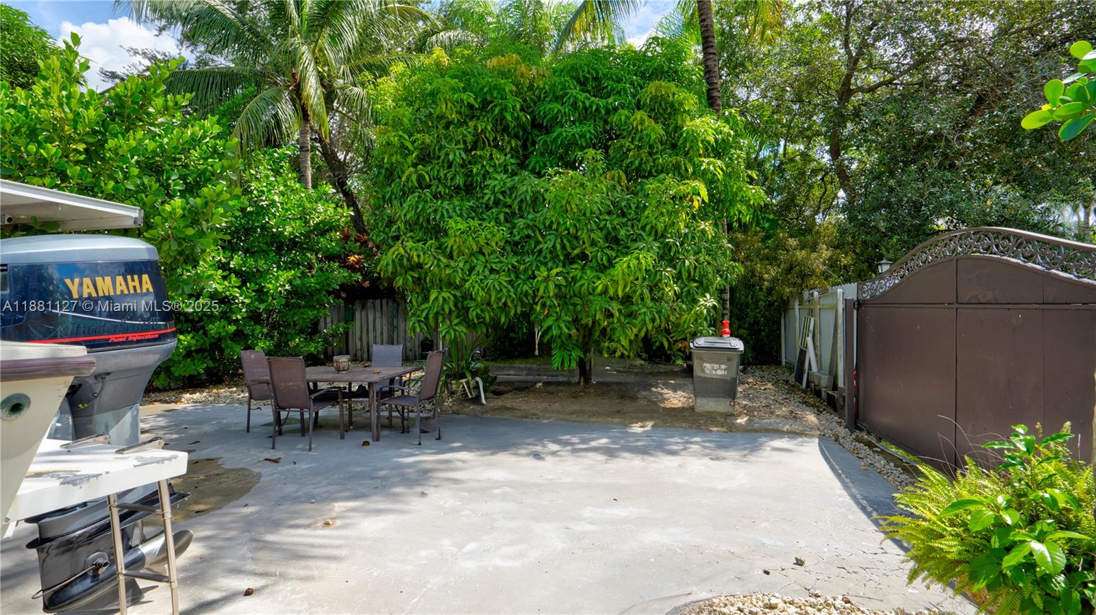 CARLOCK SUB - Residential