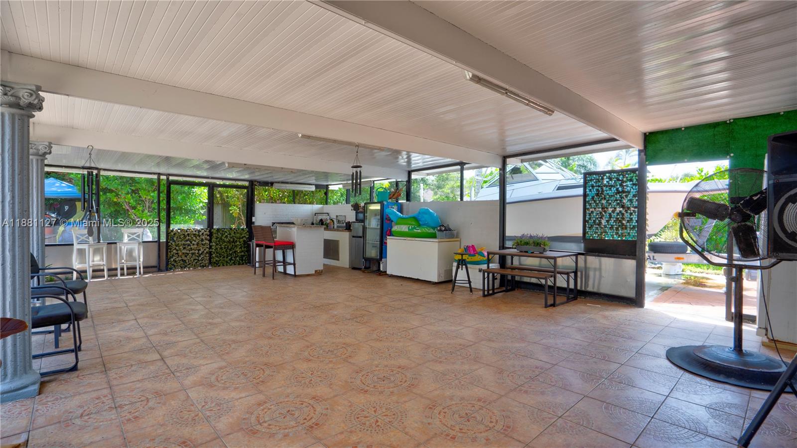 CARLOCK SUB - Residential