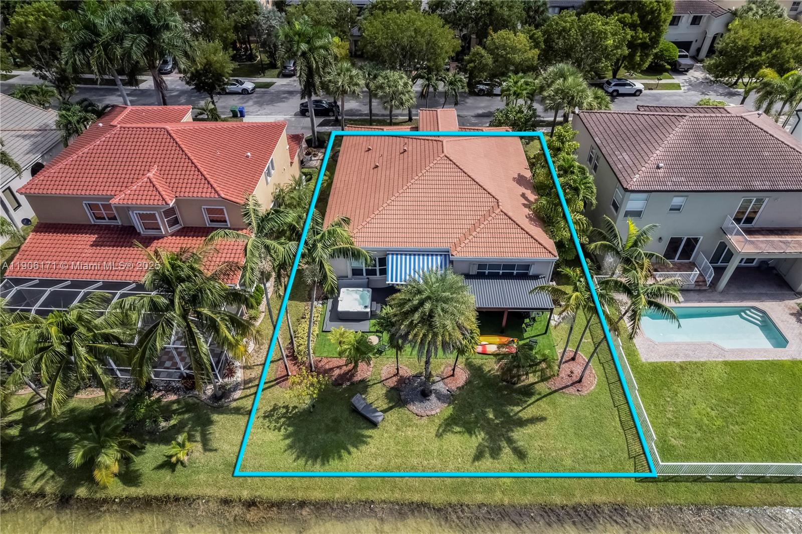 RIVIERA ISLES II - Residential