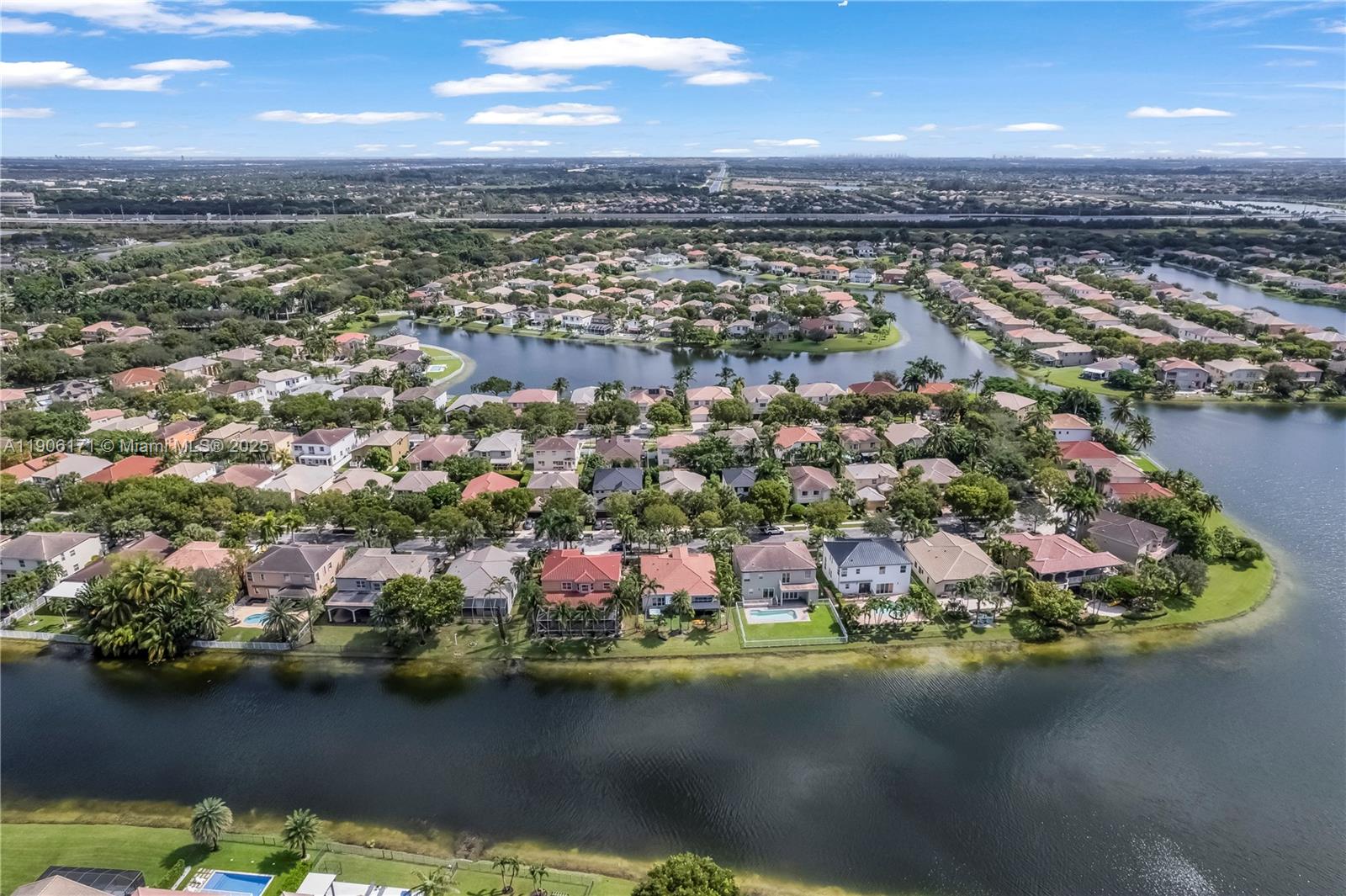 RIVIERA ISLES II - Residential