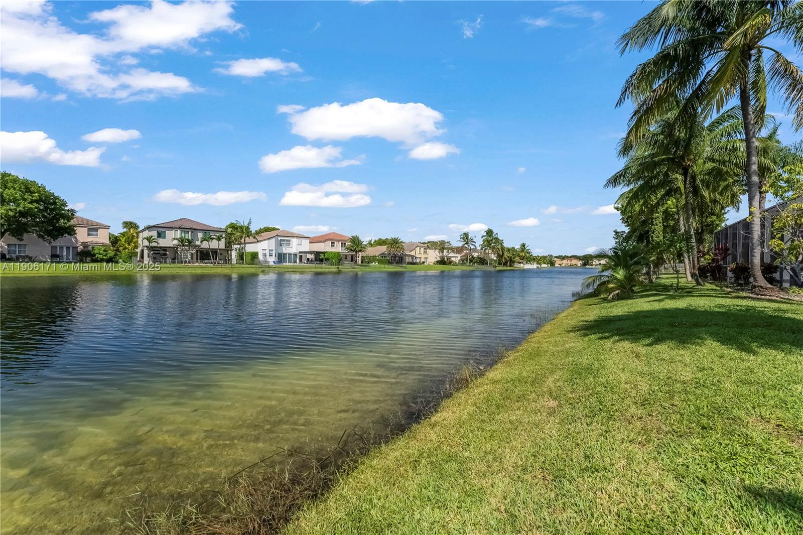 RIVIERA ISLES II - Residential