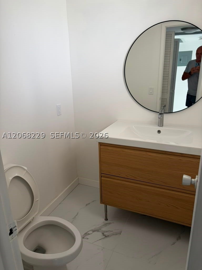 3050 N Palm Aire Dr 707, Pompano Beach FL 33069