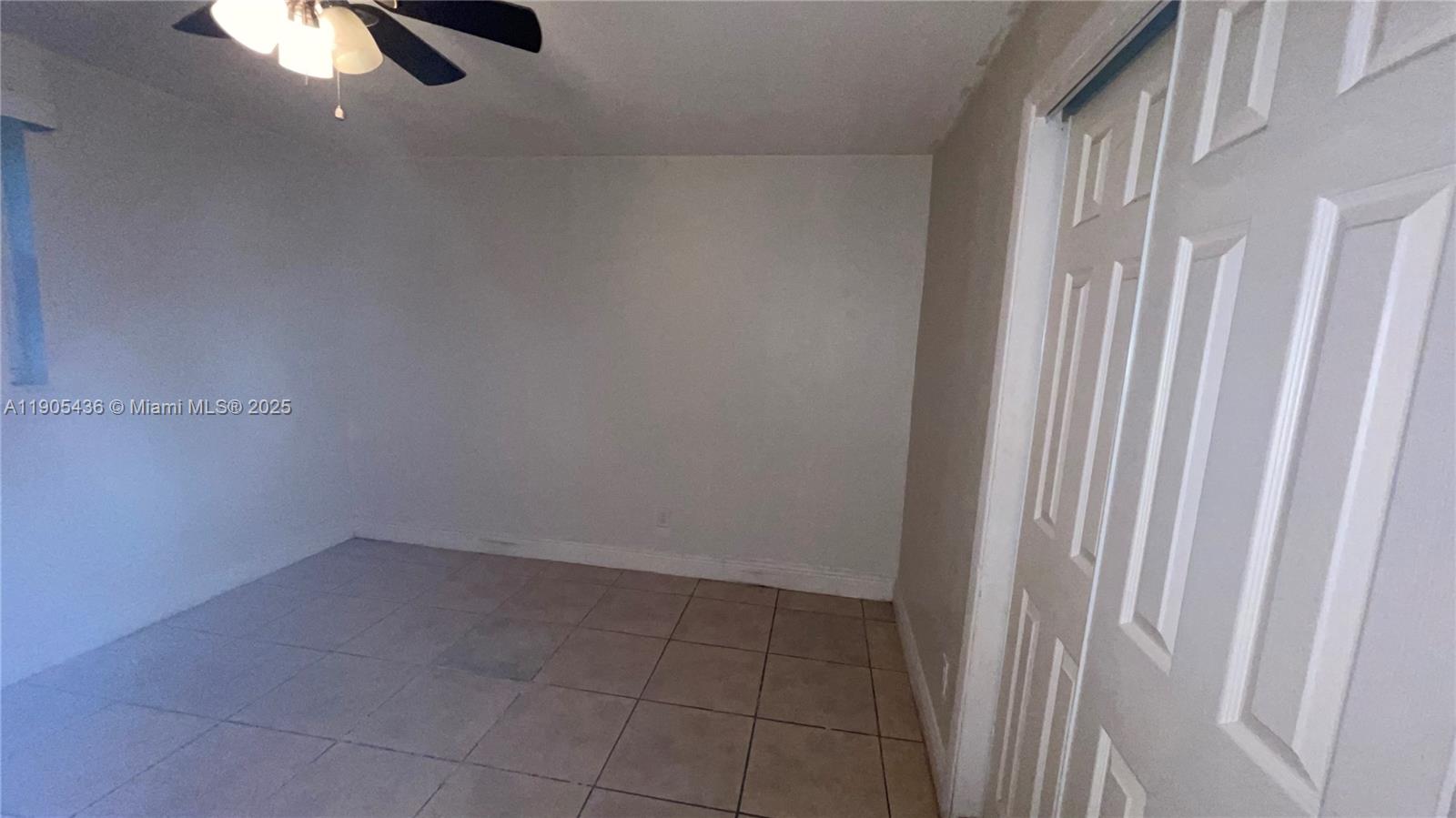 HOLLYWOOD SUBURBS NO 2 - Residential Lease