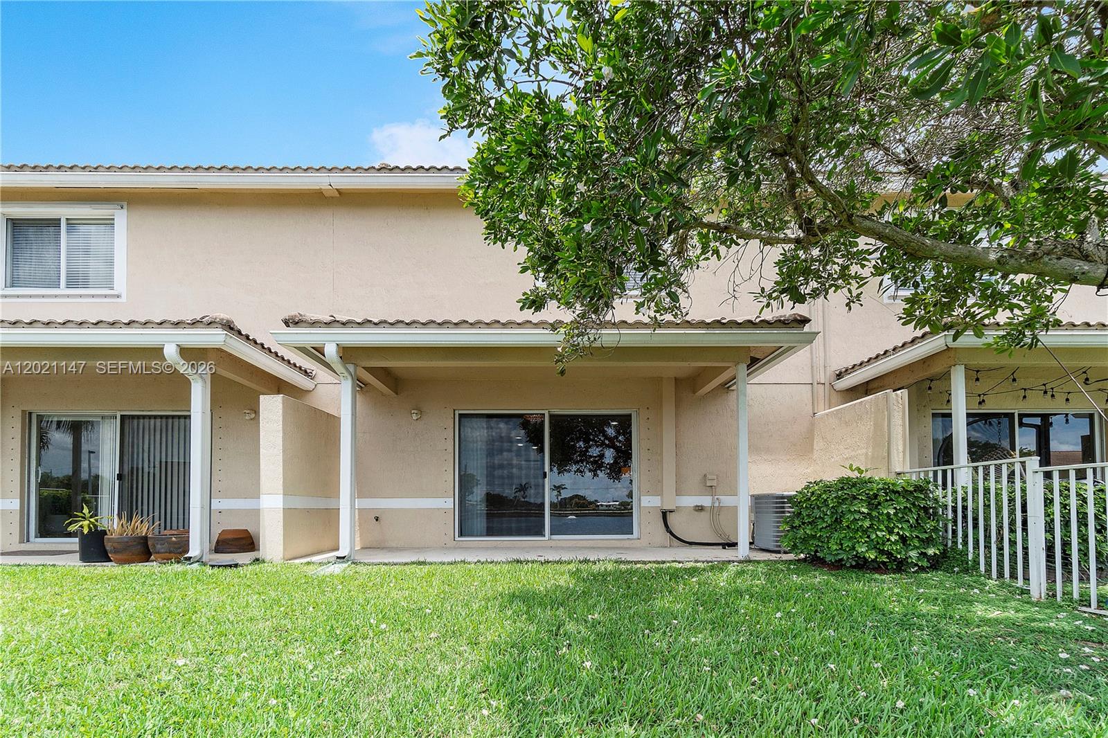 LYONS INDUSTRIAL PARK - Residential