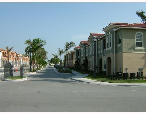 LYONS INDUSTRIAL PARK - Residential