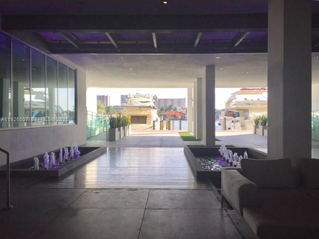 INTRACOASTAL WATERWAY - Land