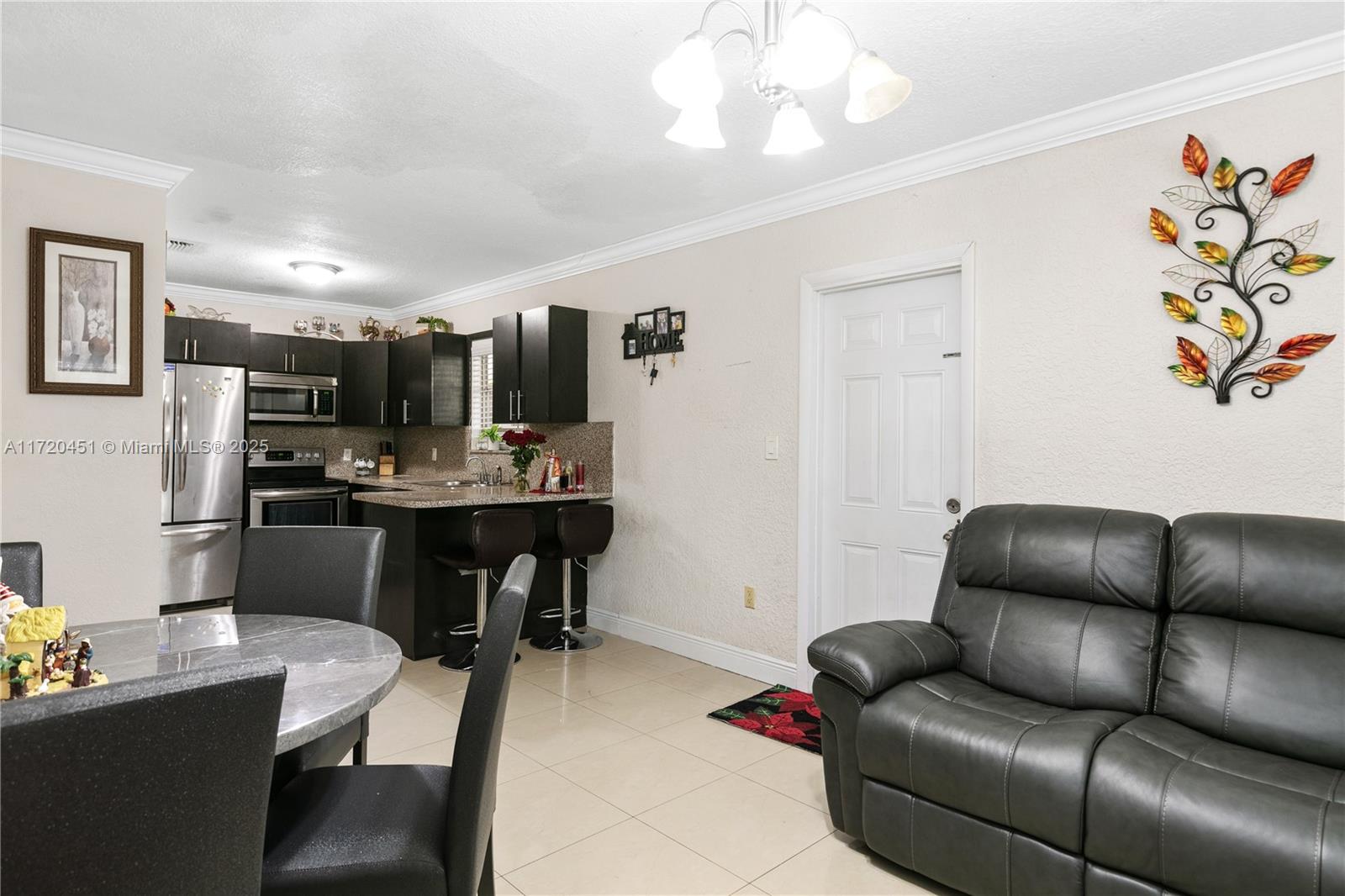 ESSEX VILLAGE-THIRD ADDIT - Residential