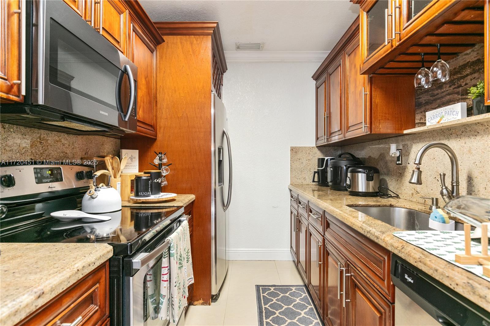 ESSEX VILLAGE-THIRD ADDIT - Residential