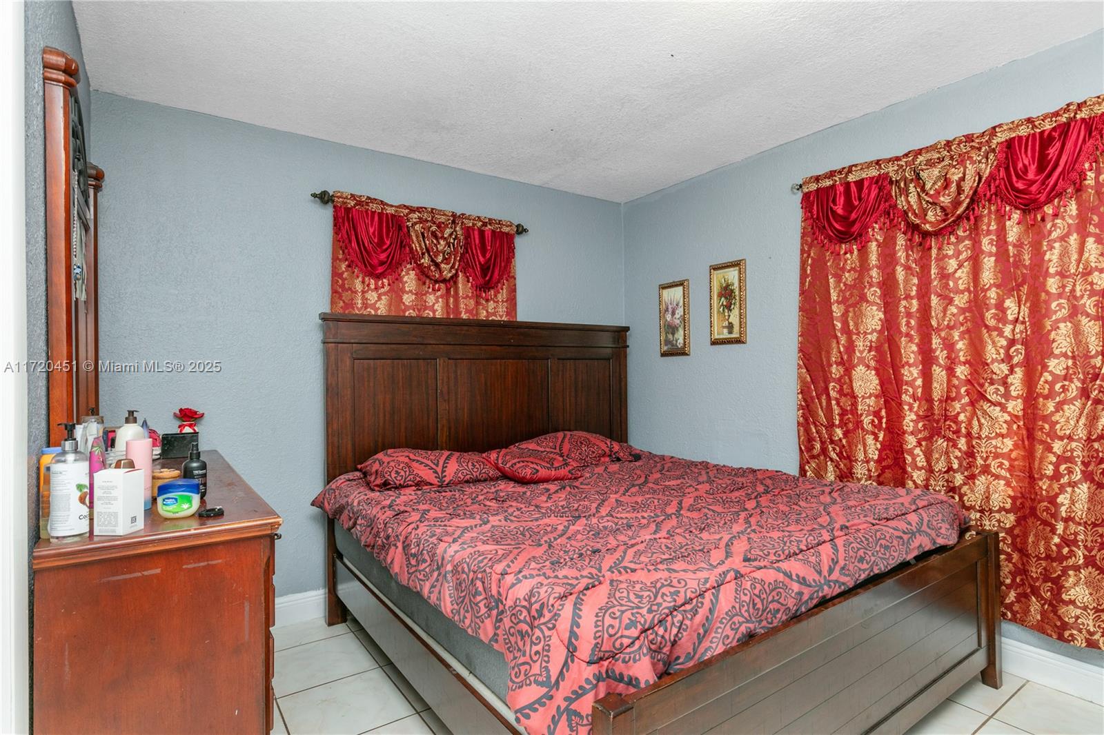 ESSEX VILLAGE-THIRD ADDIT - Residential