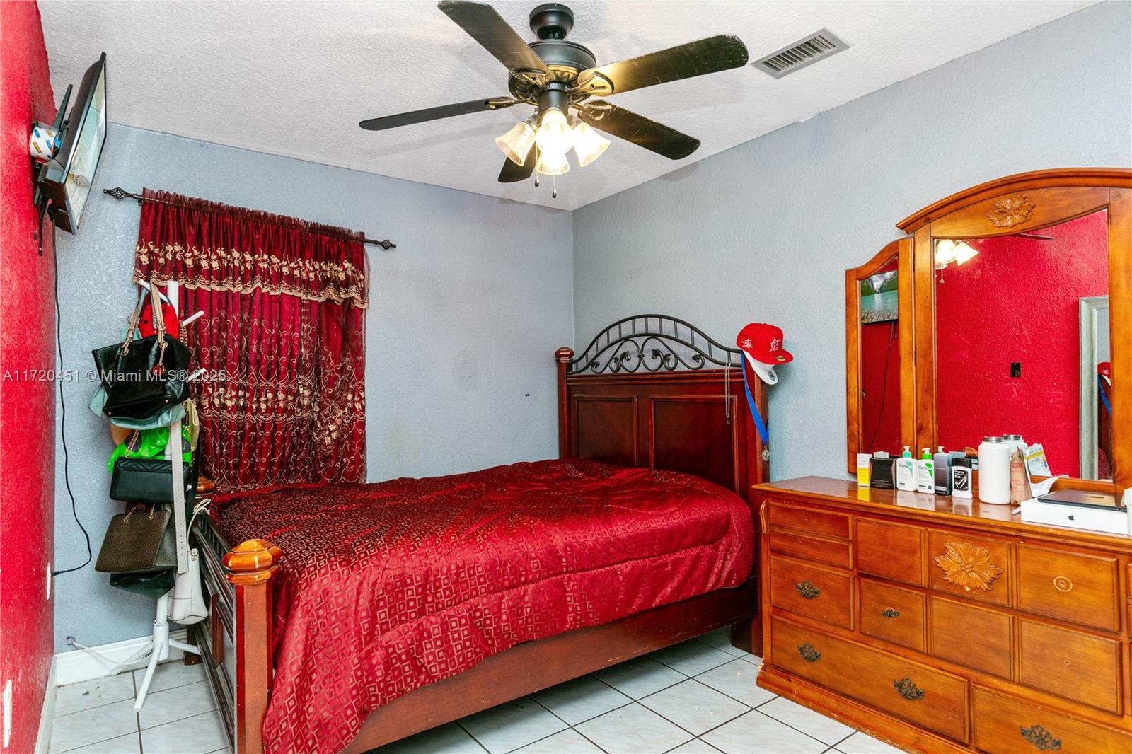 ESSEX VILLAGE-THIRD ADDIT - Residential