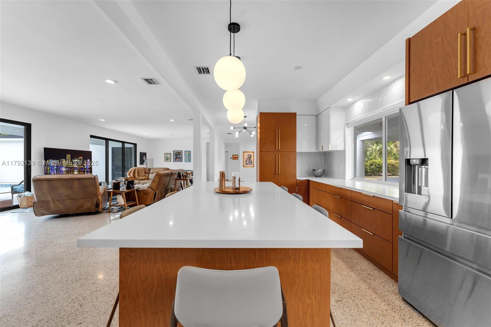 REDLAND 1.14 ACRE - Residential