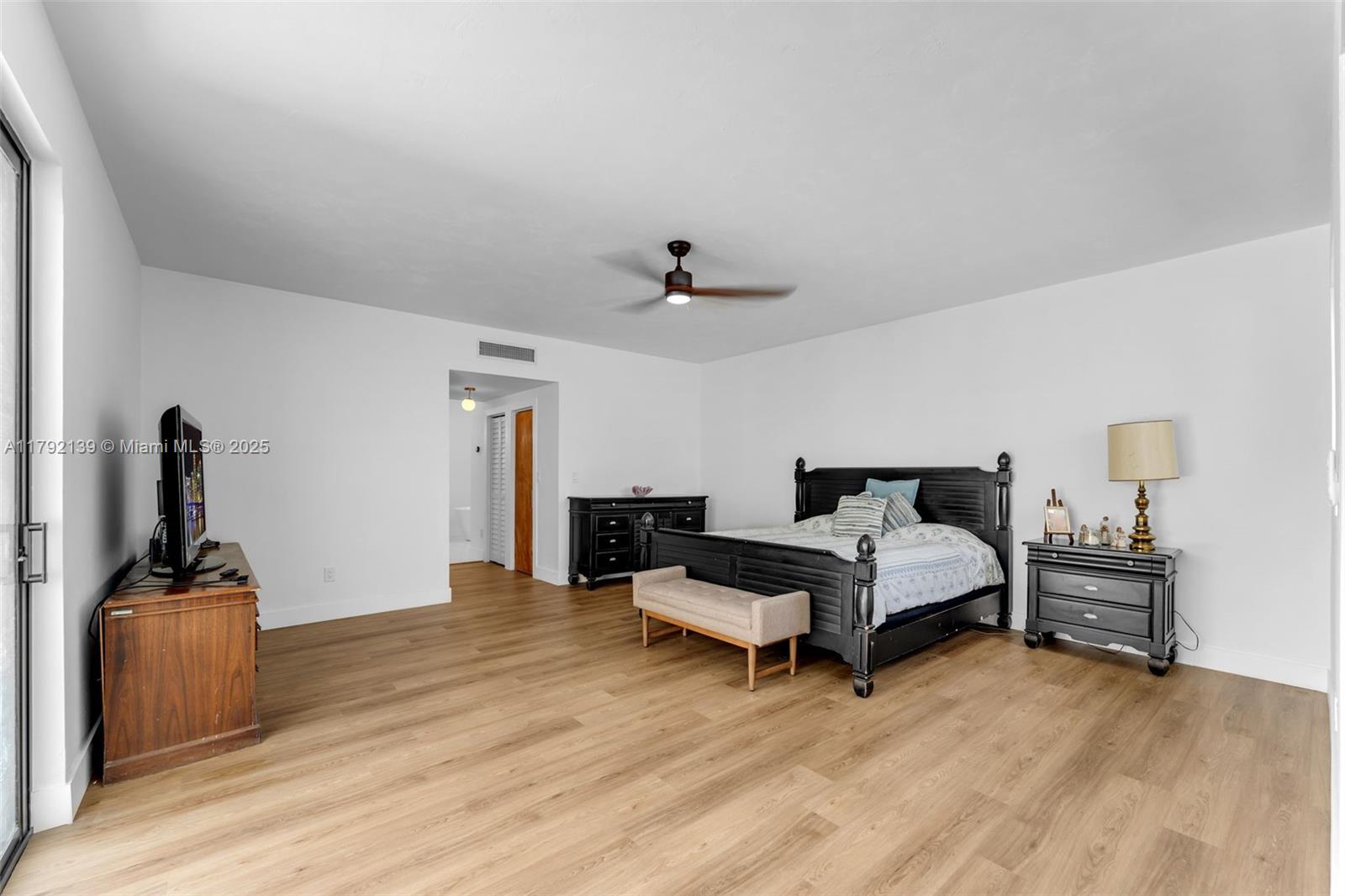 REDLAND 1.14 ACRE - Residential