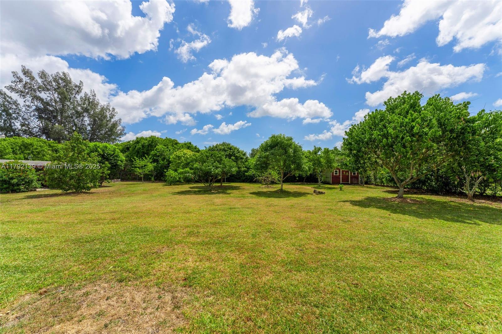 REDLAND 1.14 ACRE - Residential