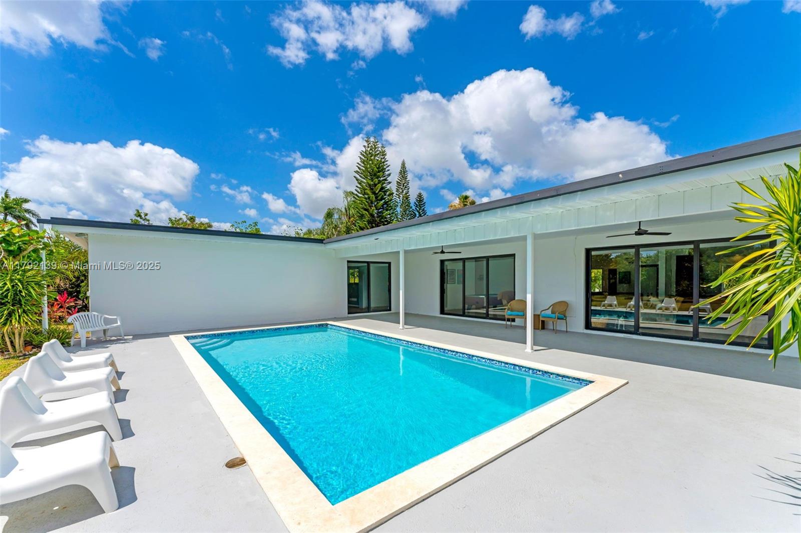 REDLAND 1.14 ACRE - Residential