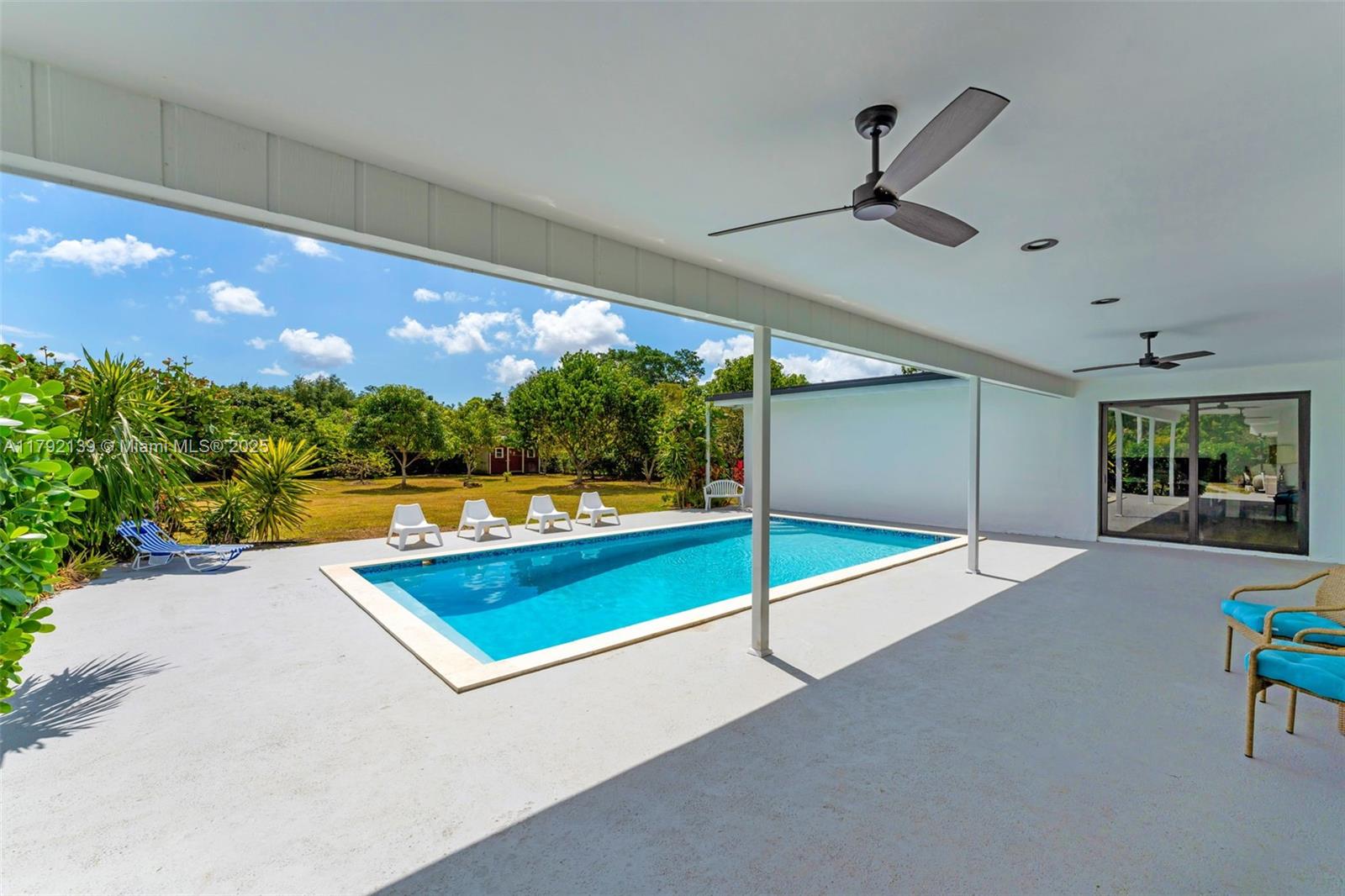 REDLAND 1.14 ACRE - Residential