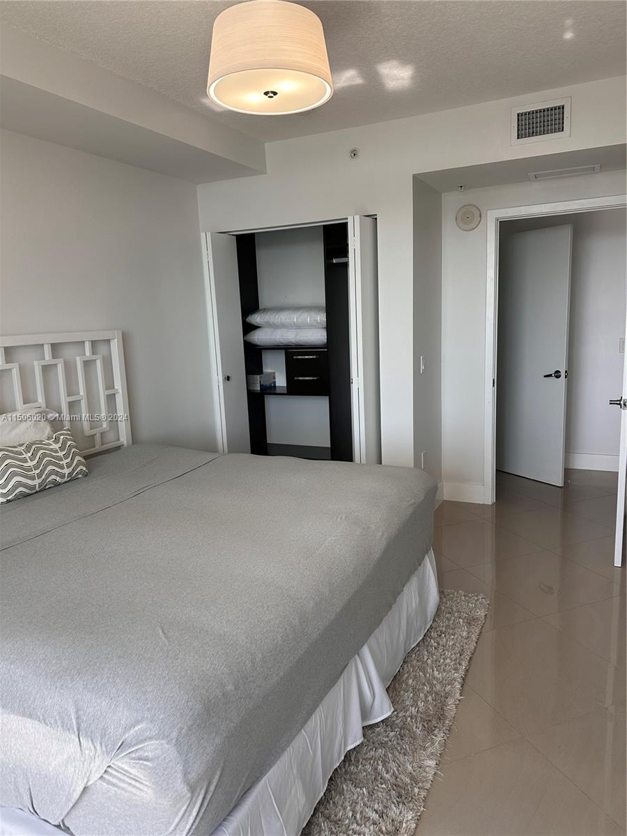 EDEN HOUSE CONDO - Residential