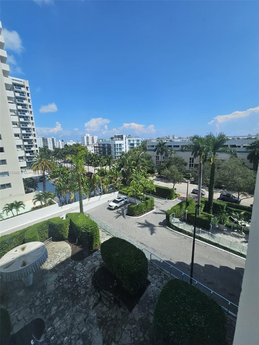 1100 West Ave 509