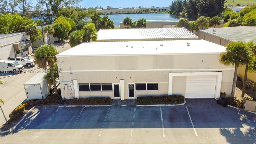 AMAZING OPPORTUNITY TO FOR AN OWNER USER OR INVESTOR! CURRENTLY USED AS TWO SEPERATE OFFICE/WAREHOUSES. THE WAREHOUSE INCLUDES IMPACT WINDOWS, 3 PHASE POWER, AND A NEW ROOF THAT IS CURRENTLY BEING INSTALLED. TENANT IS CURRENTLY ON MONTH TO MONTH BASIS. GREAT LOCATION CLOSE TO ALL MAJOR HIGHWAYS. PROPERTY IS LOCATED IN A GATED PARK. CALL TODAY TO SCHEDULE A SHOWING. (PLEASE DO NOT DISTURB TENANT.)