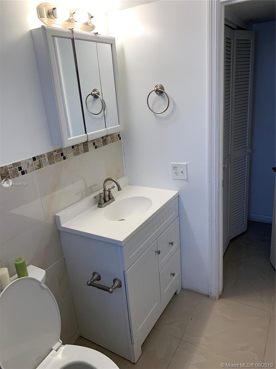 LORRAINE CONDO - Residential Lease