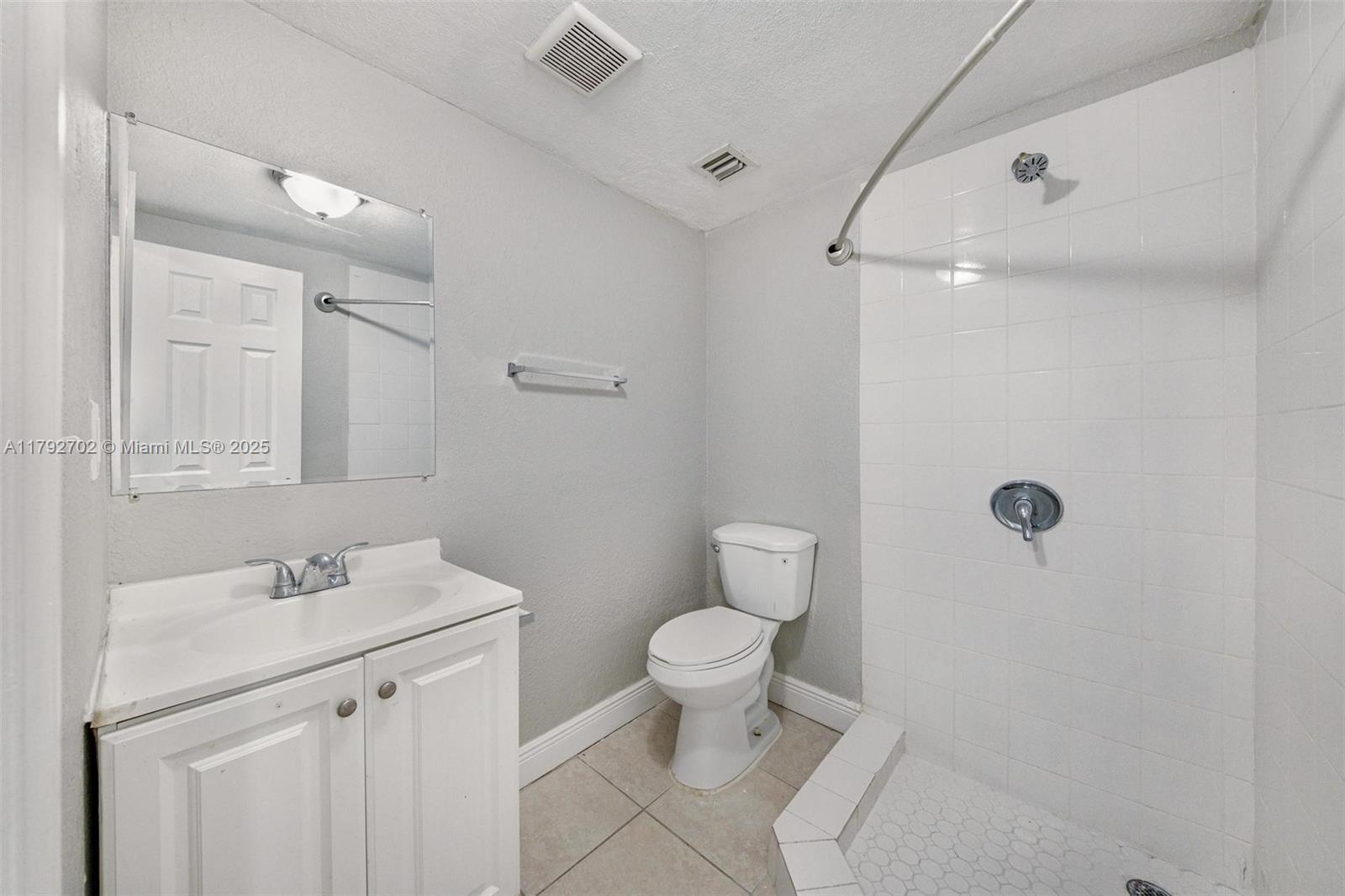 IVES ESTATES SEC 5 - Residential