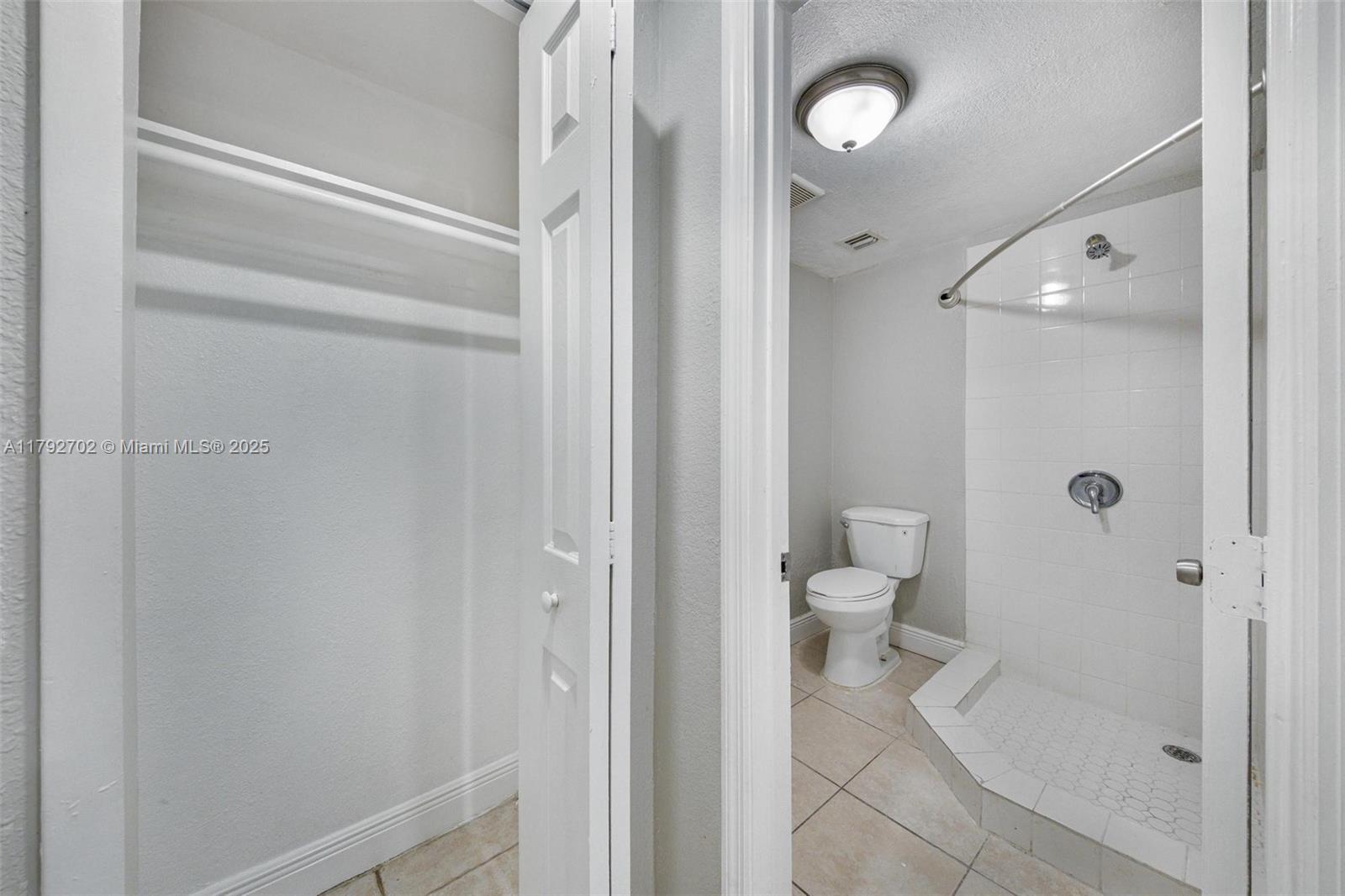 IVES ESTATES SEC 5 - Residential