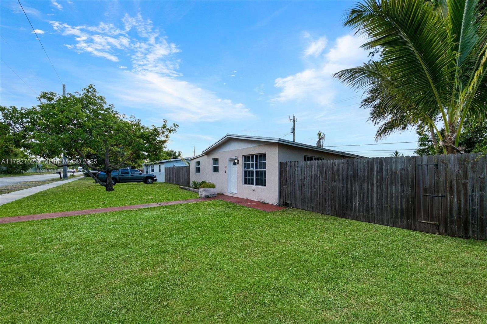 IVES ESTATES SEC 5 - Residential