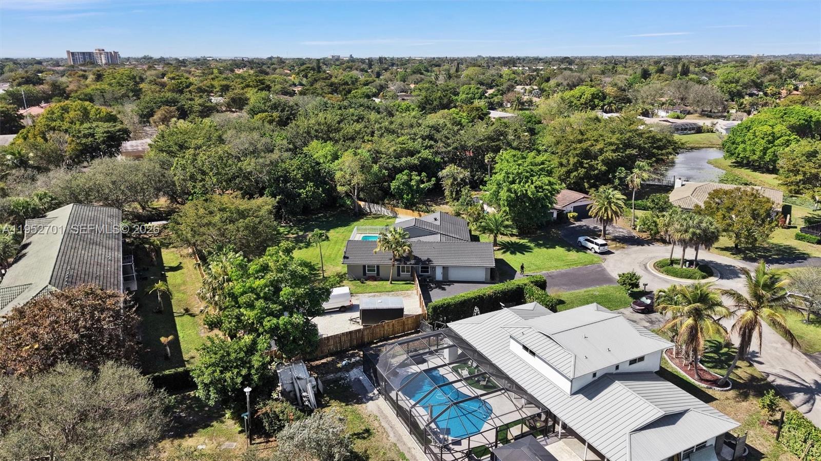 CLUSTERS CORAL SPRINGS - Residential