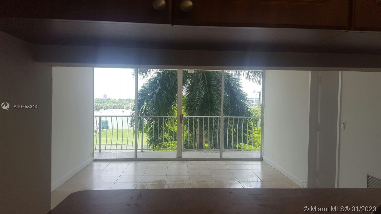 THE GRANDVIEW PALACE COND - Residential Lease